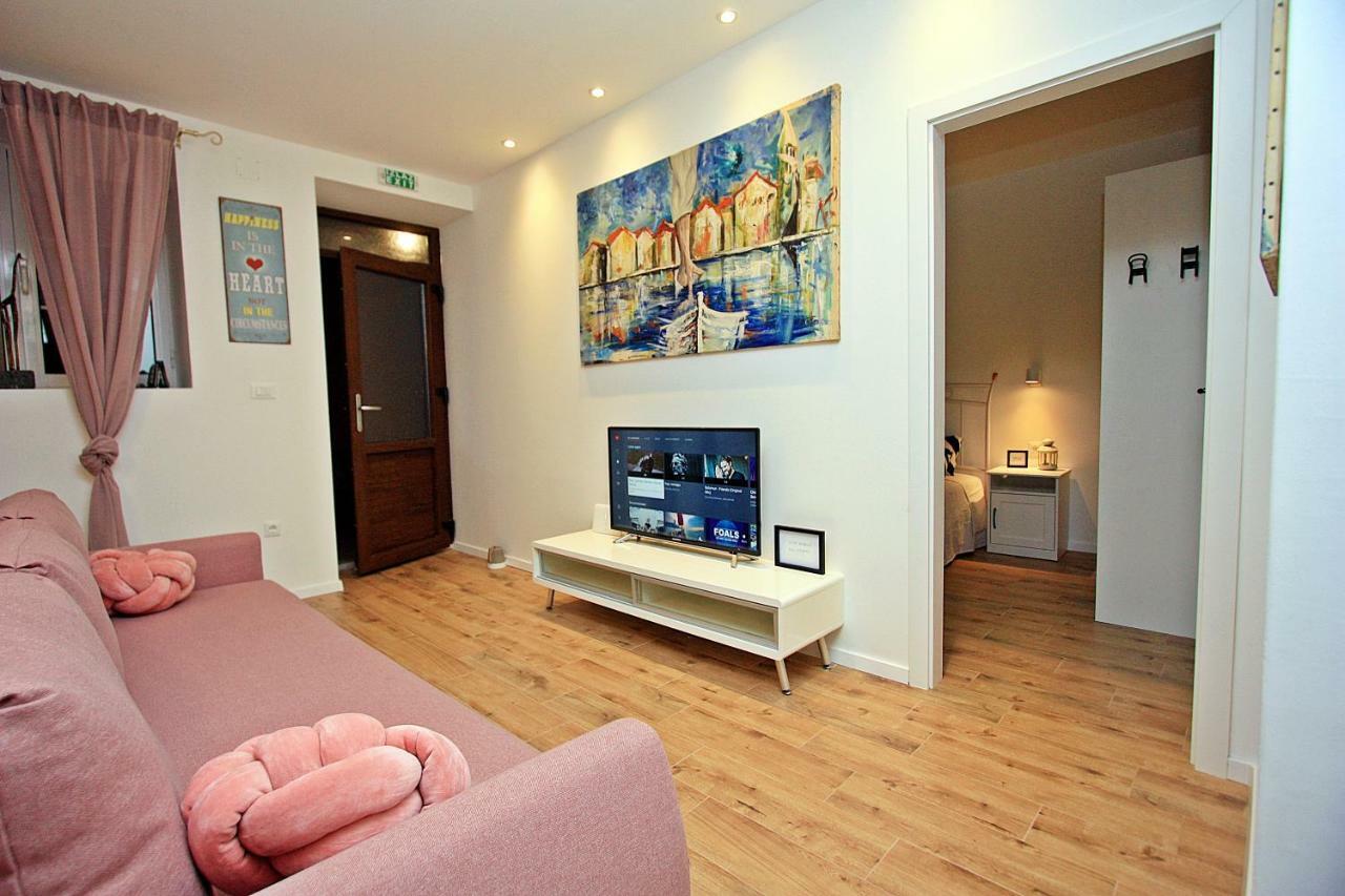 Apartment Michelangelo In The Centar Of *